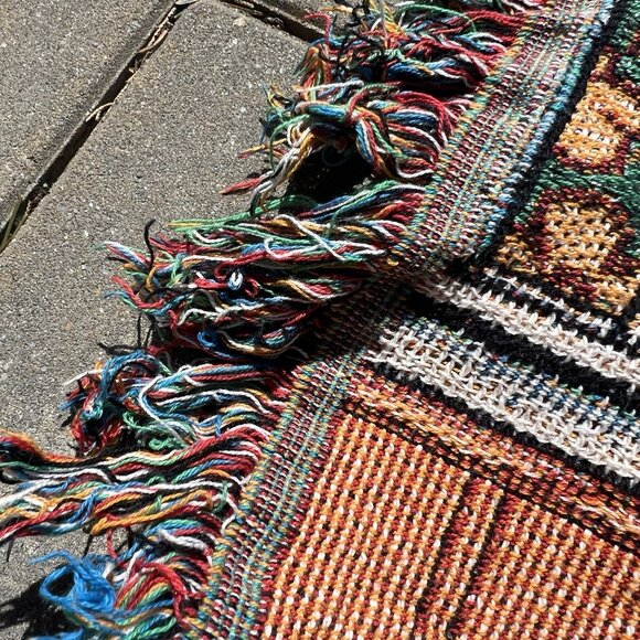 Walt Disney World Mickey & Minnie Mouse Blanket Tapestry Woven Throw EUC 60"x50" - Picture 10 of 16